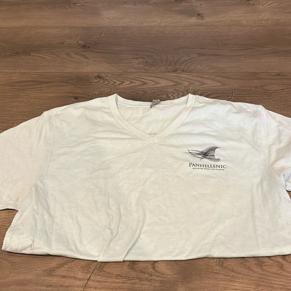 Panhellenic tee size large